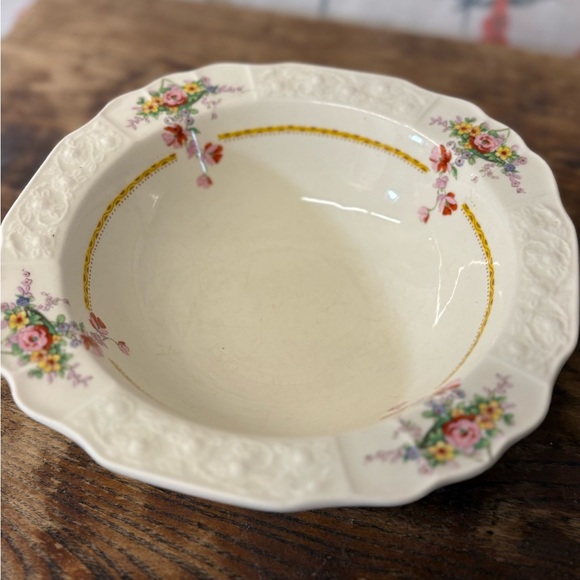 Vintage Myott, Son & Co. Floral Earthenware Bowl - Picture 4 of 10